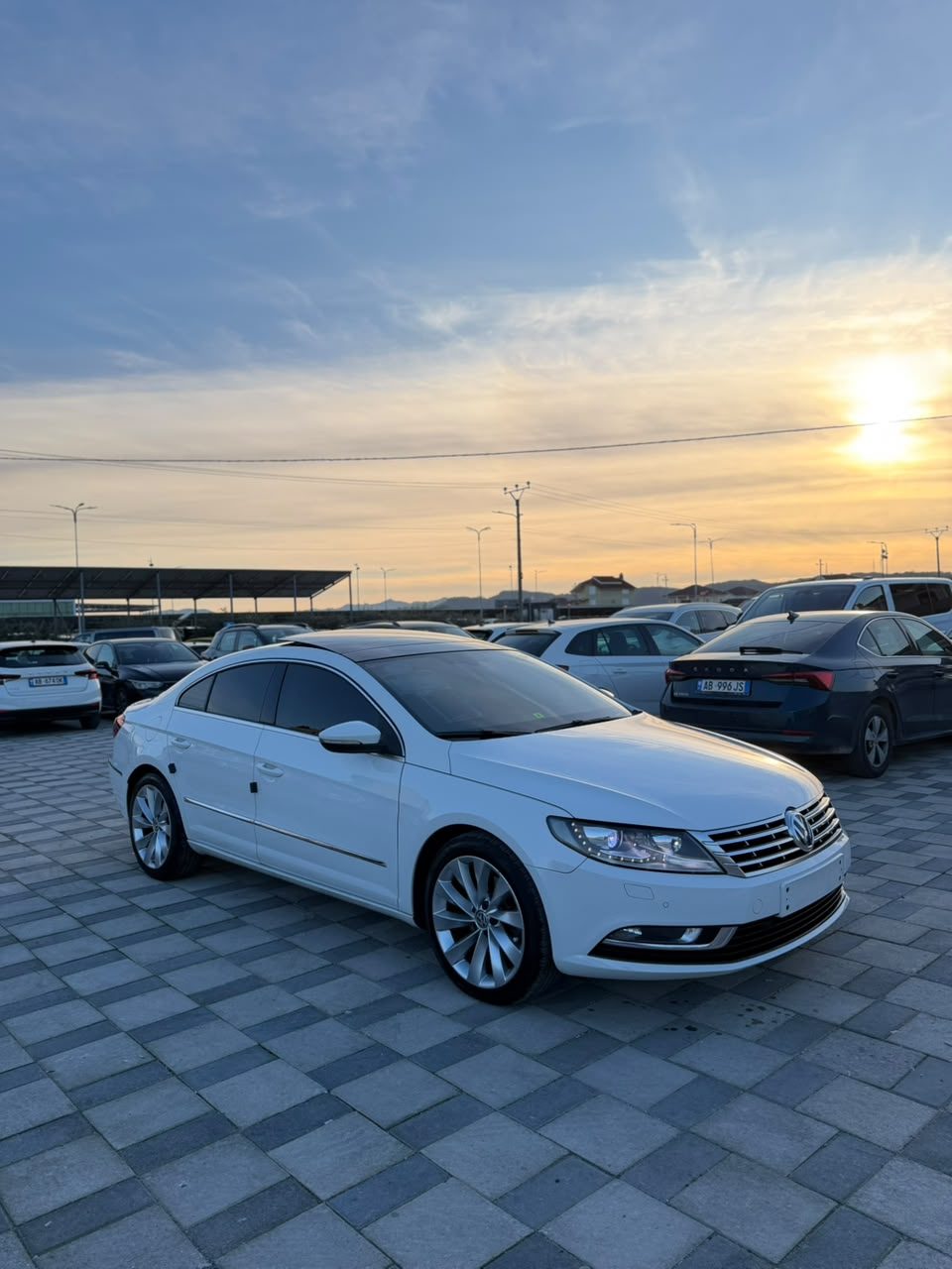 Volkswagen Passat CC 2016 — White
